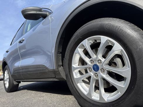 Used 2022 Ford Escape SE w/ Convenience Package AWD/4WD image 9