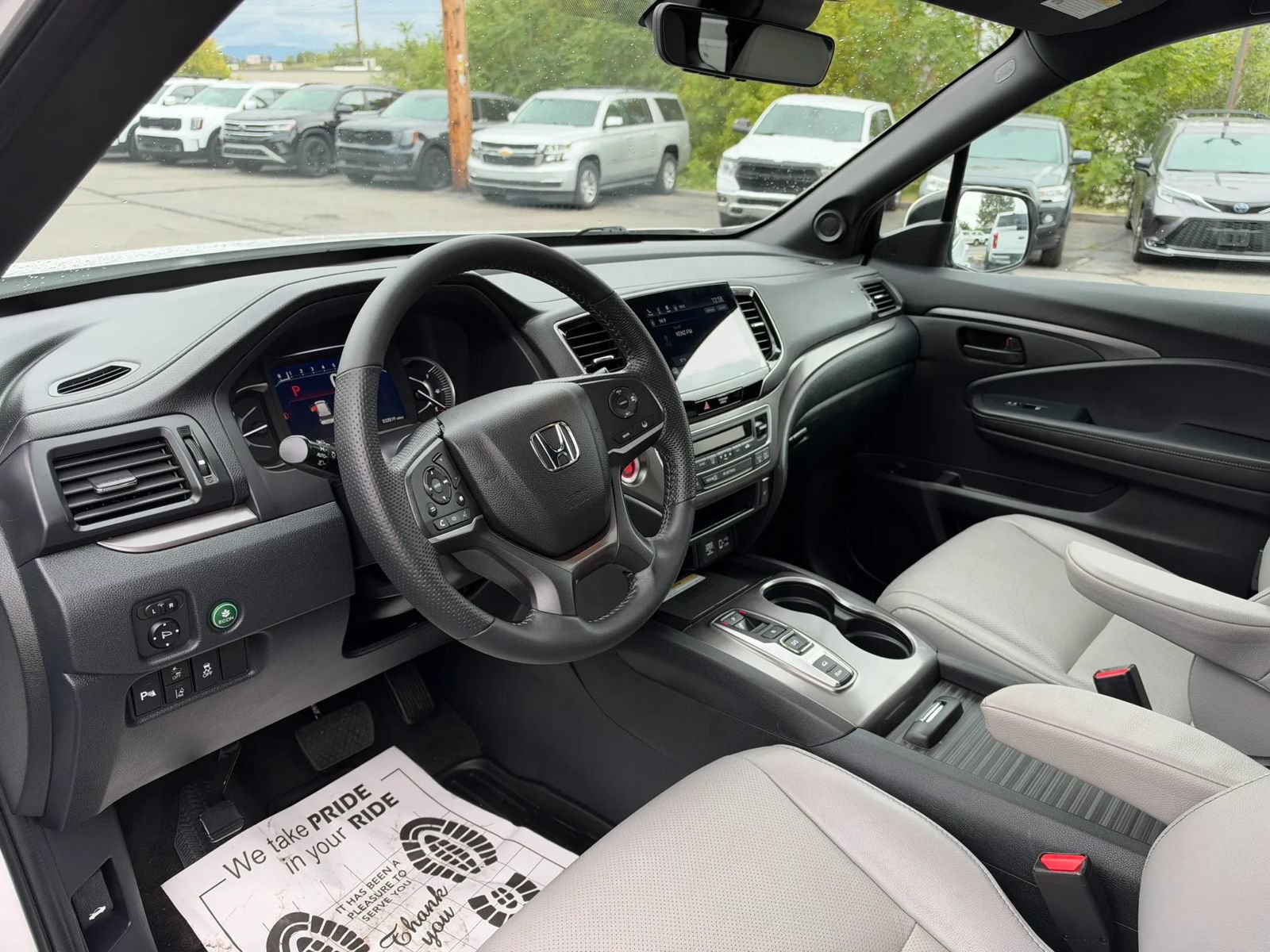 Used 2023 Honda Passport EX-L image 12