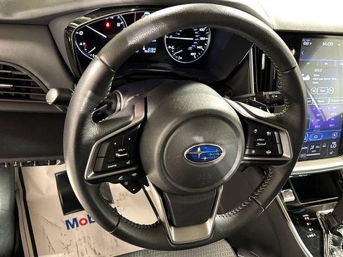Used 2022 Subaru Outback Premium AWD/4WD image 16