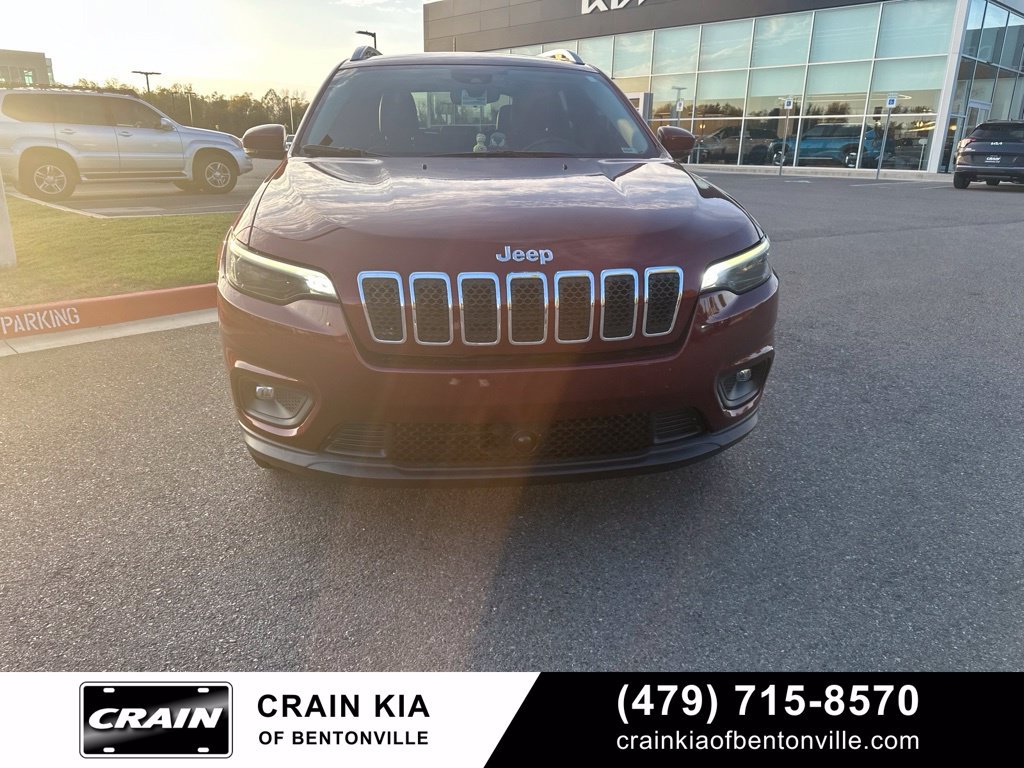 Used 2021 Jeep Cherokee Latitude Lux w/ Sun & Sound Group AWD/4WD image 5