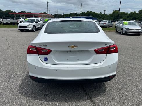 Used 2023 Chevrolet Malibu LT w/ Driver Confidence Package FWD image 4