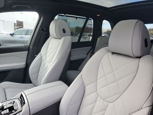 New 2026 BMW X5 xDrive50e AWD/4WD image 7