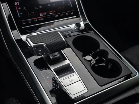 New 2026 Audi SQ8 Premium Plus image 24