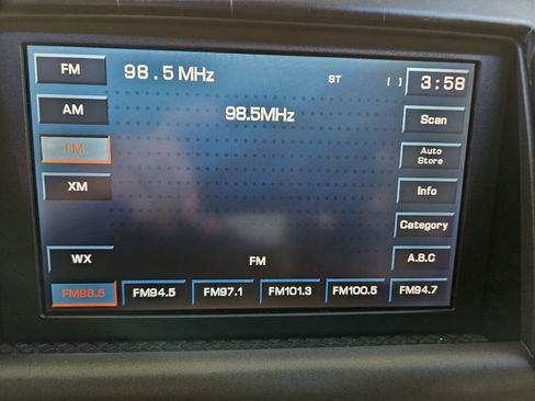 Used 2008 Cadillac STS V8 AWD w/ Preferred Equipment Group image 22