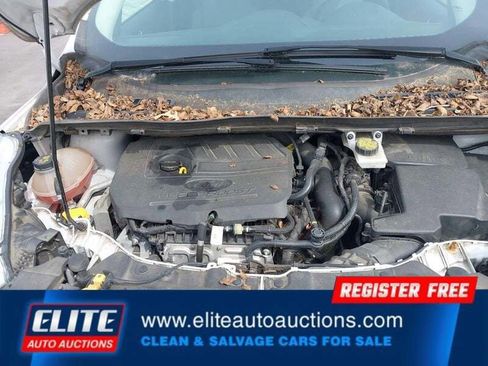 Used 2017 Ford Escape SE FWD image 19