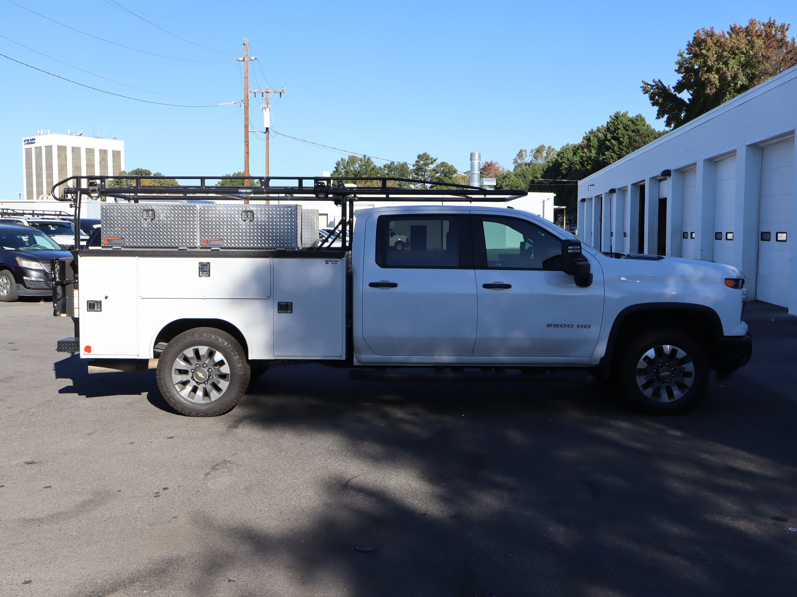 Used 2024 Chevrolet Silverado 2500 Custom w/ Custom Value Package AWD/4WD image 12