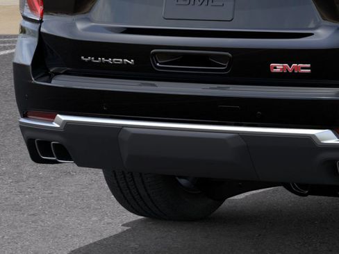New 2026 GMC Yukon XL Denali image 16