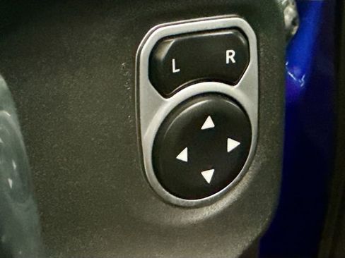 Used 2018 Jeep Wrangler Unlimited Sport S image 18