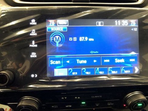 Used 2020 Honda CR-V EX image 16