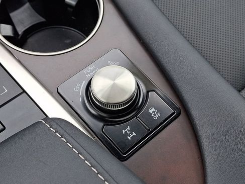 Used 2020 Lexus RX 350 AWD w/ Premium Package image 26