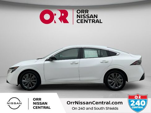 New 2026 Nissan Sentra SL w/ Floor Mat Package FWD image 8