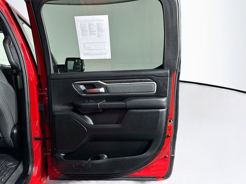 Used 2020 RAM 1500 Big Horn AWD/4WD image 30