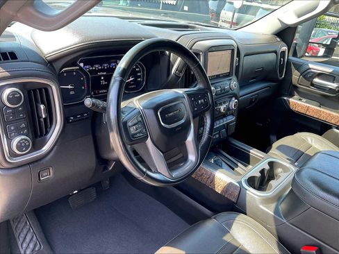 Used 2023 GMC Sierra 2500 Denali w/ Denali Ultimate Package image 8