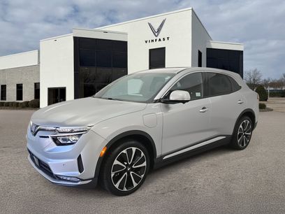 New 2025 VinFast VF 8 Plus
