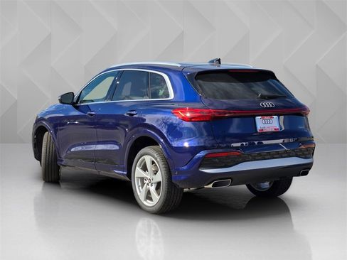 New 2025 Audi Q5 Premium Plus image 4