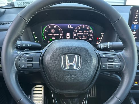 Used 2024 Honda Accord Sport image 10
