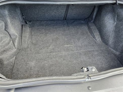 Used 2019 Dodge Challenger SXT w/ Blacktop Package image 13
