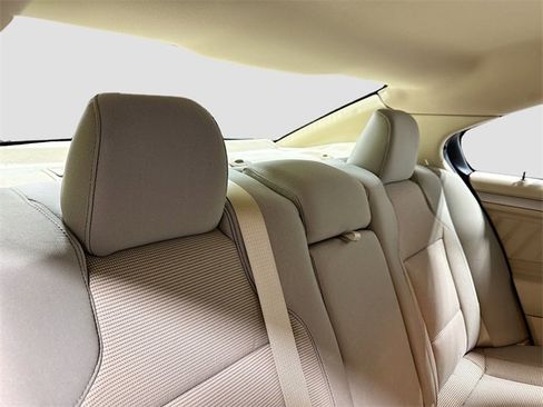 Used 2019 Ford Taurus SEL w/ Equipment Group 201A image 26