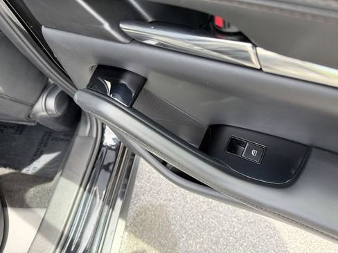 Used 2023 MAZDA MAZDA3 s FWD image 28
