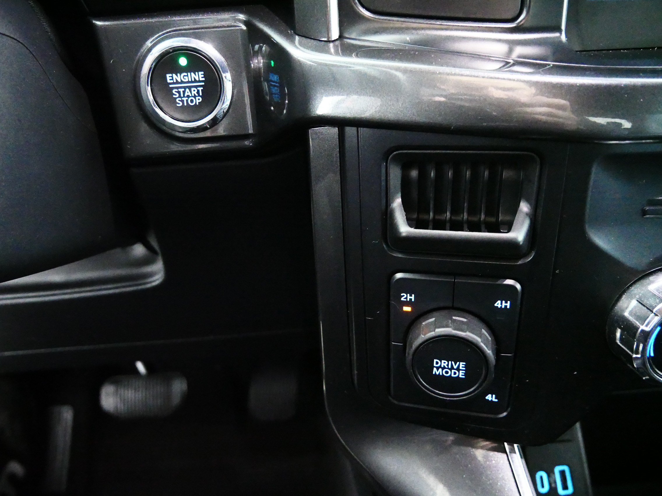 Used 2021 Ford F150 XLT w/ Equipment Group 302A High AWD/4WD image 30