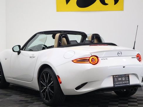 Used 2024 MAZDA MX-5 Miata Grand Touring image 9