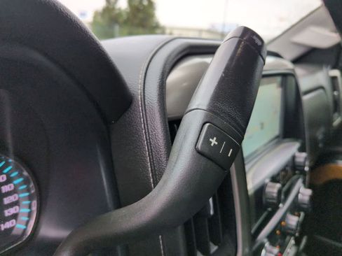 Used 2019 Chevrolet Silverado 2500 High Country w/ Duramax Plus Package image 32