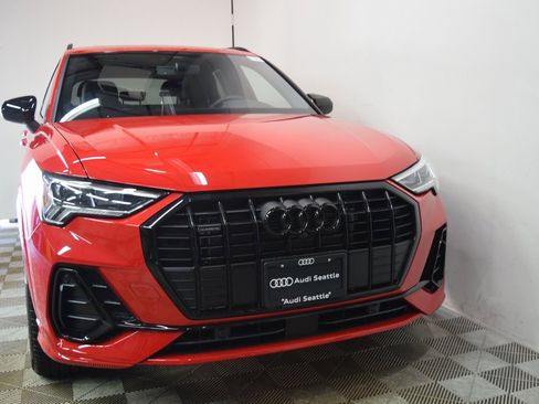 New 2025 Audi Q3 2.0T Premium Plus image 2