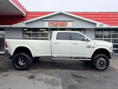 Used 2018 RAM 3500 Laramie Longhorn image 2