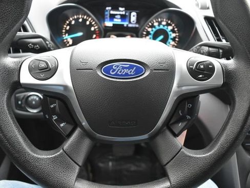 Used 2014 Ford Escape SE w/ Equipment Group 201A image 18