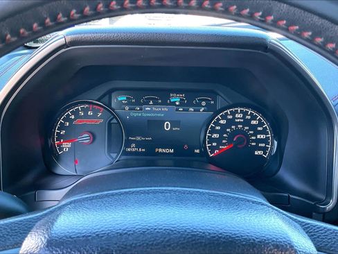 Used 2019 Ford F150 Lariat w/ Equipment Group 502A Luxury image 25