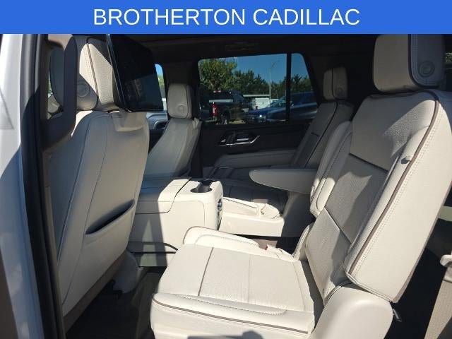 Used 2025 GMC Yukon Denali w/ Denali Reserve Package AWD/4WD image 11
