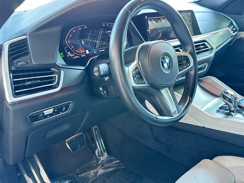 Certified 2023 BMW X6 xDrive40i w/ Executive Package image 9