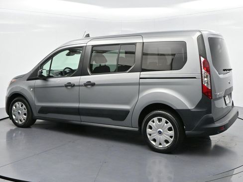 Used 2022 Ford Transit Connect XL FWD image 5