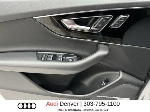 Used 2019 Audi Q7 3.0T Prestige w/ Prestige Package AWD/4WD image 13