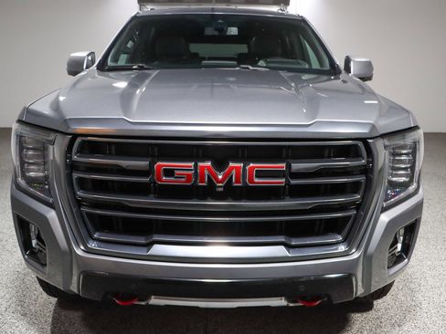 Used 2021 GMC Yukon XL AT4 w/ Rear Media and Nav Package image 4