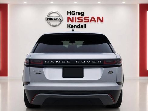 Used 2020 Land Rover Range Rover Velar S AWD/4WD image 6