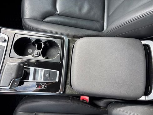 Used 2021 Audi Q7 3.0T Premium Plus w/ Premium Plus Package image 40