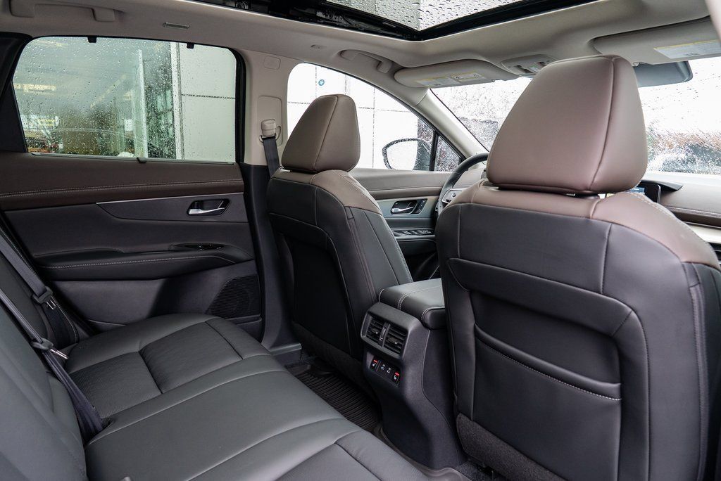 New 2026 Nissan Murano Platinum w/ Cargo Package AWD/4WD image 28
