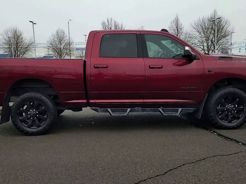 Used 2020 RAM 2500 Big Horn w/ Night Edition image 9