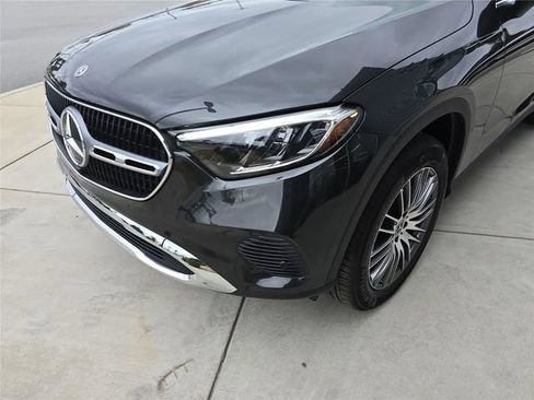 Used 2026 Mercedes-Benz GLC 300 4MATIC image 11