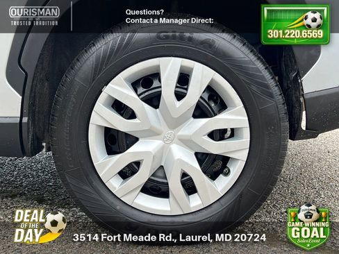 Used 2024 Toyota Corolla Cross L AWD/4WD image 5