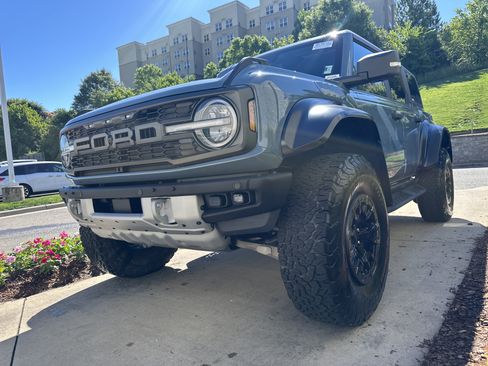Used 2024 Ford Bronco Raptor w/ Interior Carbon Fiber Pack 6 AWD/4WD image 10
