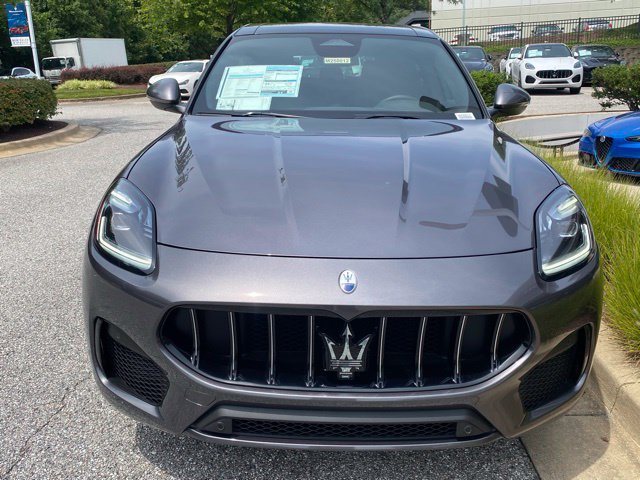 Used 2025 Maserati Grecale GT AWD/4WD image 3