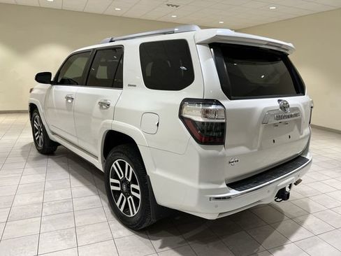 Used 2018 Toyota 4Runner Limited AWD/4WD image 3