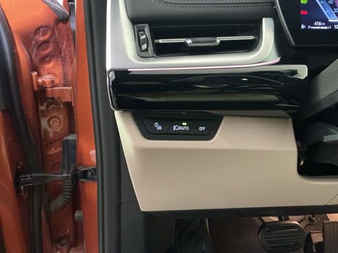 Certified 2025 BMW X1 xDrive28i w/ Technology Package AWD/4WD image 17