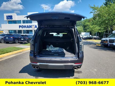 New 2025 Chevrolet Suburban High Country image 29