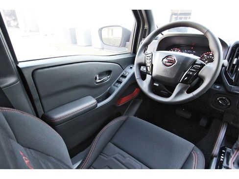 New 2025 Nissan Frontier PRO-4X w/ Interior Protection Package image 6