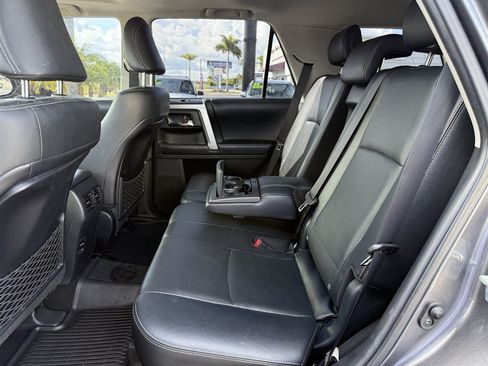 Used 2018 Toyota 4Runner Limited AWD/4WD image 14