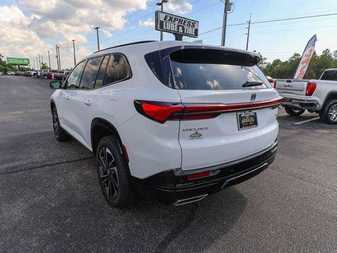 New 2026 Buick Enclave Sport Touring w/ Power Package FWD image 7