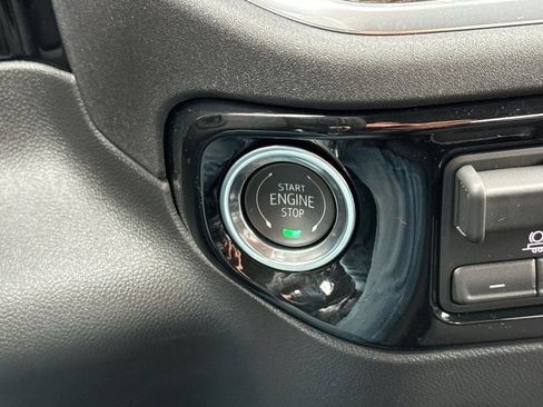 New 2026 GMC Sierra 1500 Elevation image 23